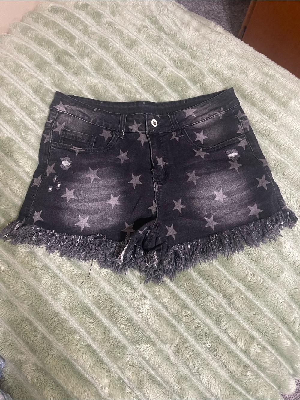 Black Star-Print Frayed Hem Women's Denim Shorts